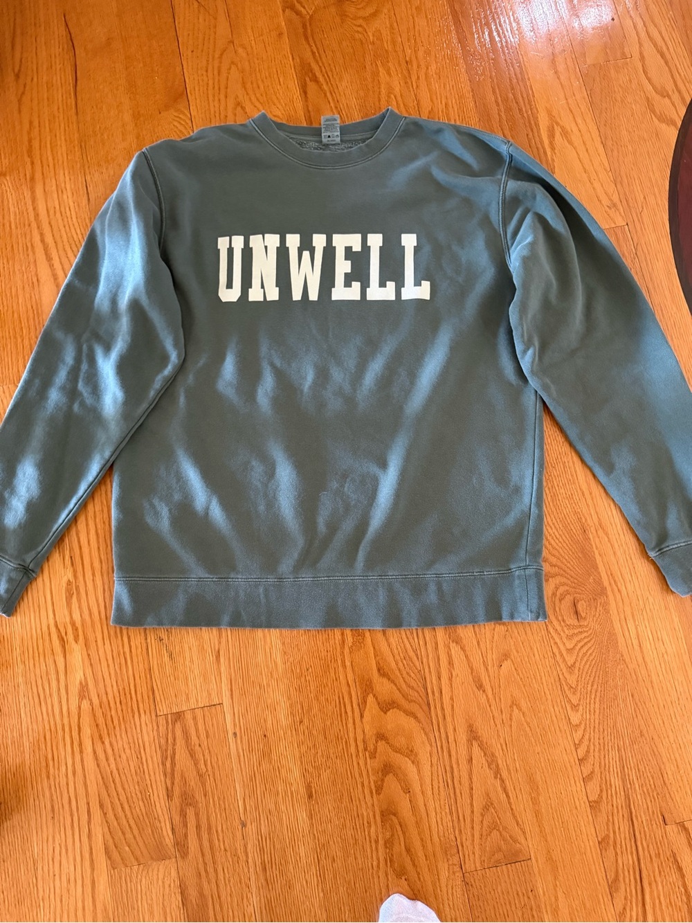 UNWELL Green Crewneck Sweatshirt - Universal